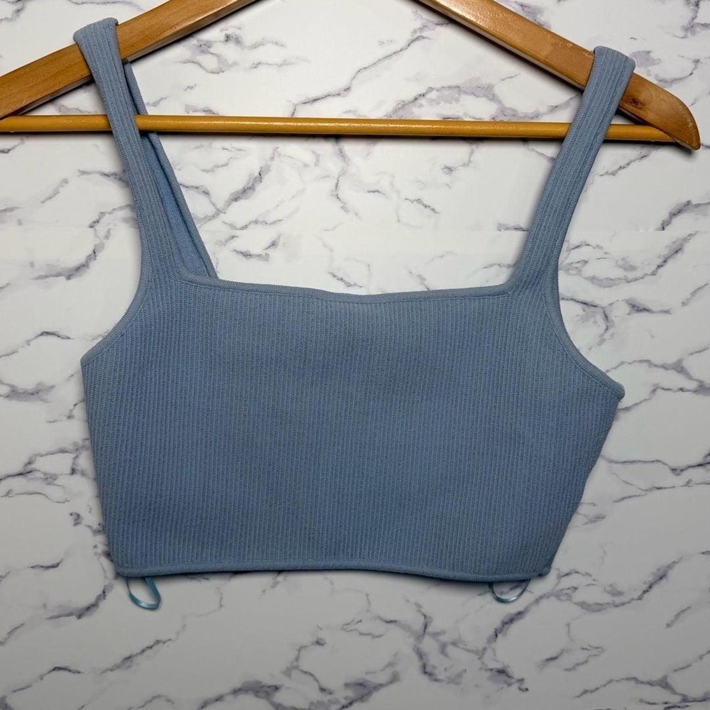 Kendall and Kylie ribbed square crop top size small